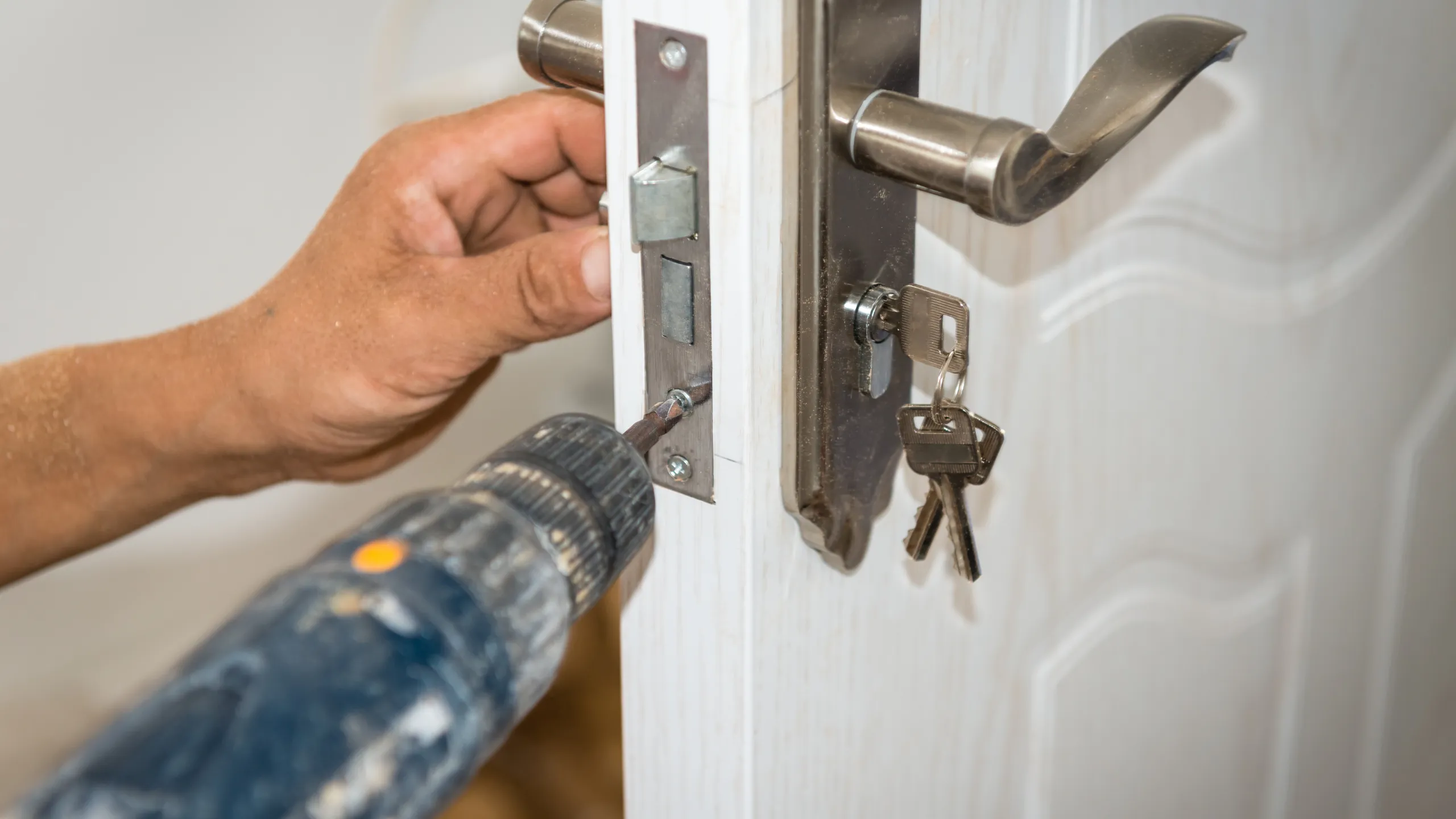 Residential locksmith service in Austell, GA - smart lock installation